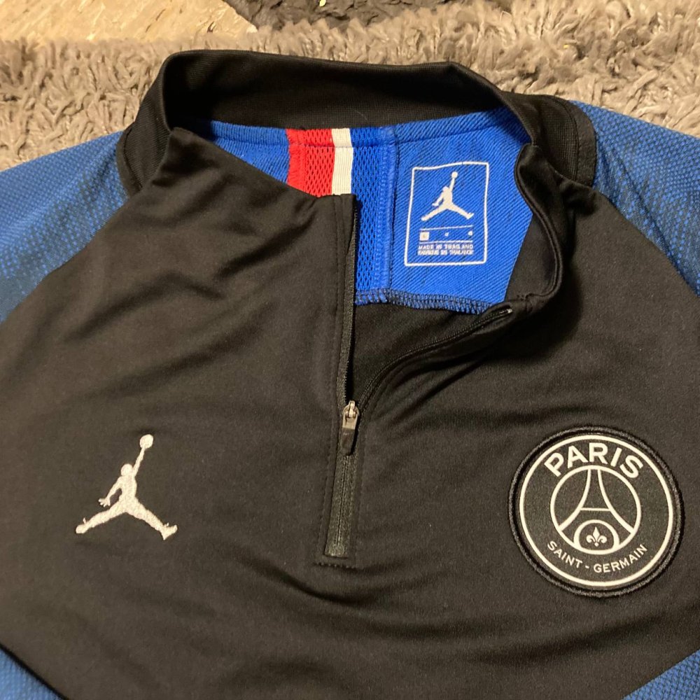 PSG x Jordan Trainings-Pullover – Größe L – Top-Zustand