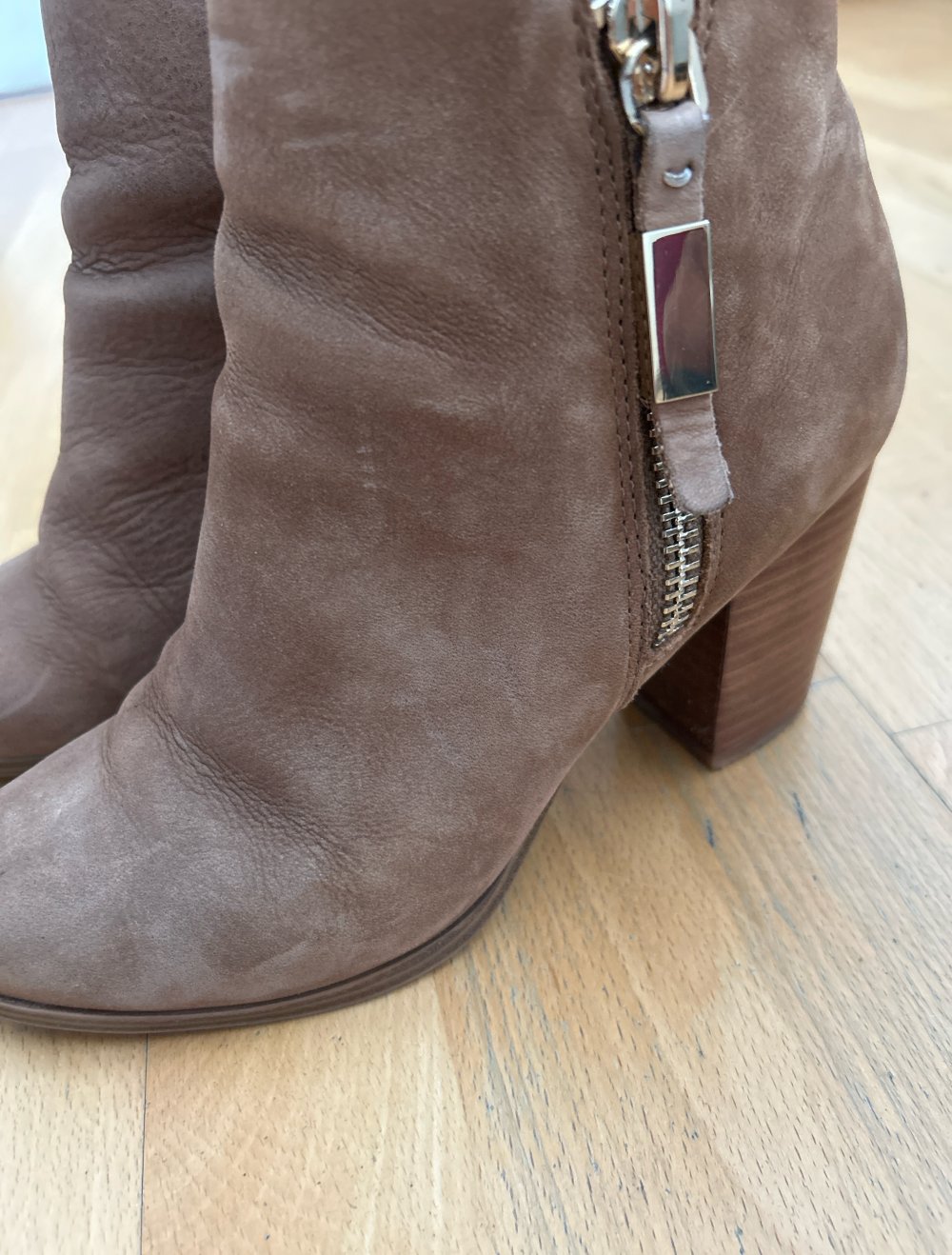 braune Leder-Stiefletten