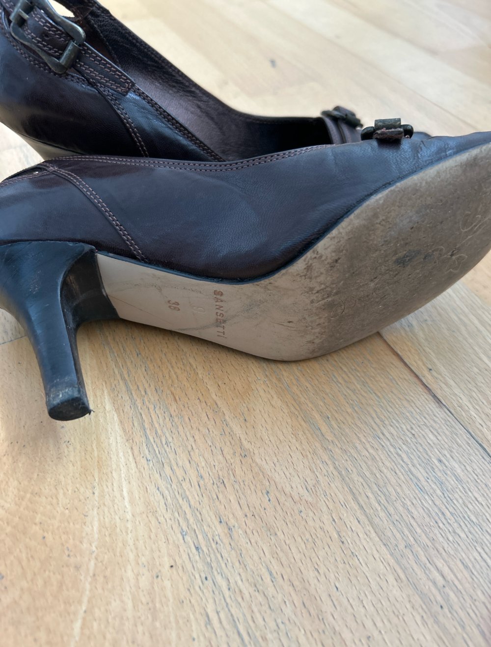 braune Pumps
