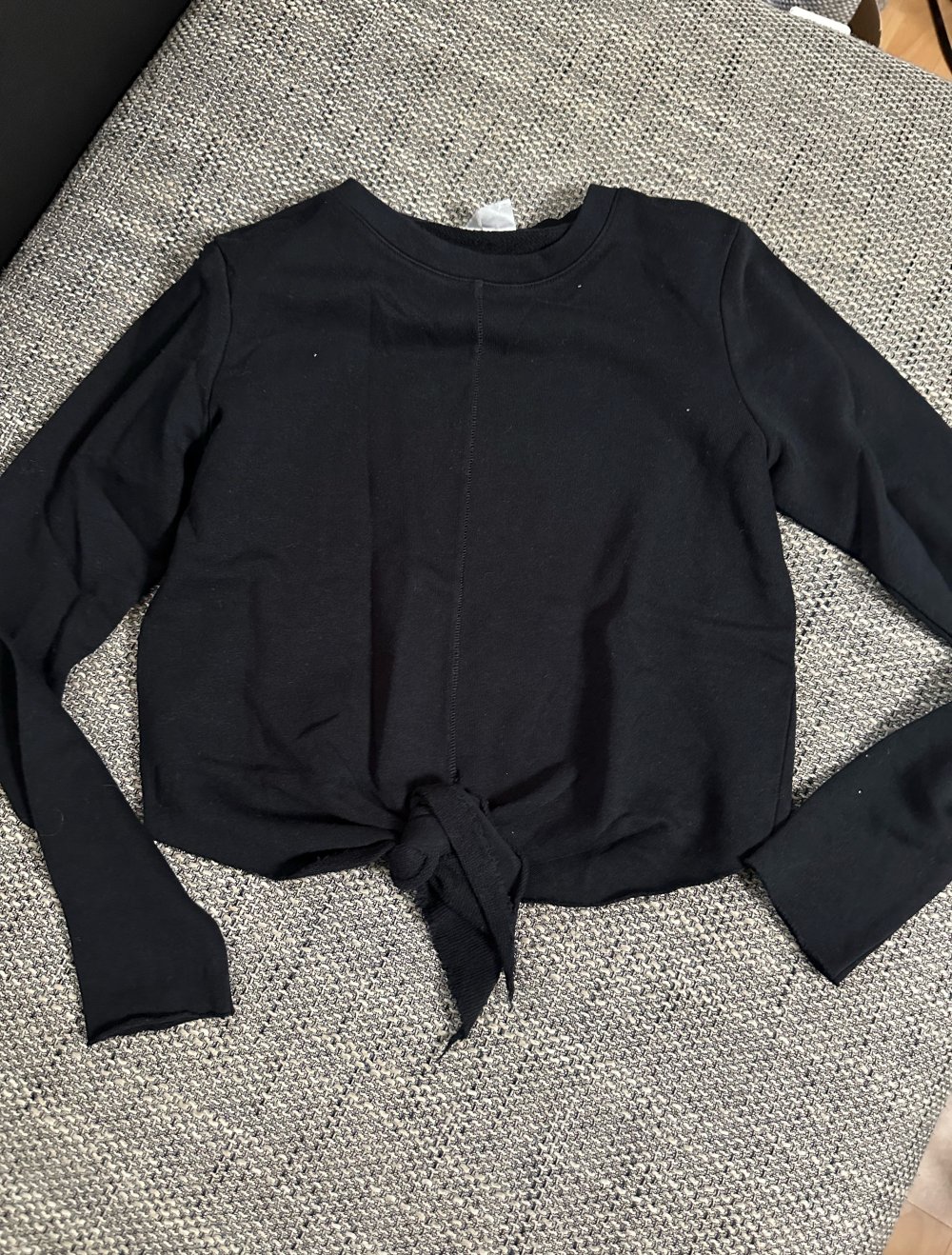 Pullover Gr.s Pullover mit Knoten Bauchfrei