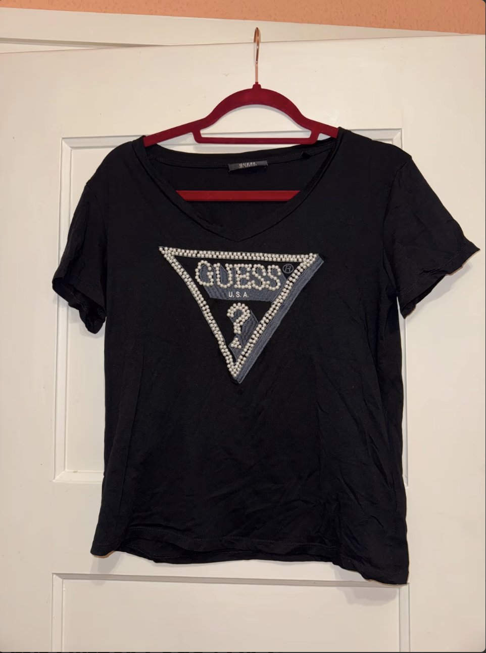 Stylisches GUESS T-Shirt mit Glitzer-Logo | Gr. S