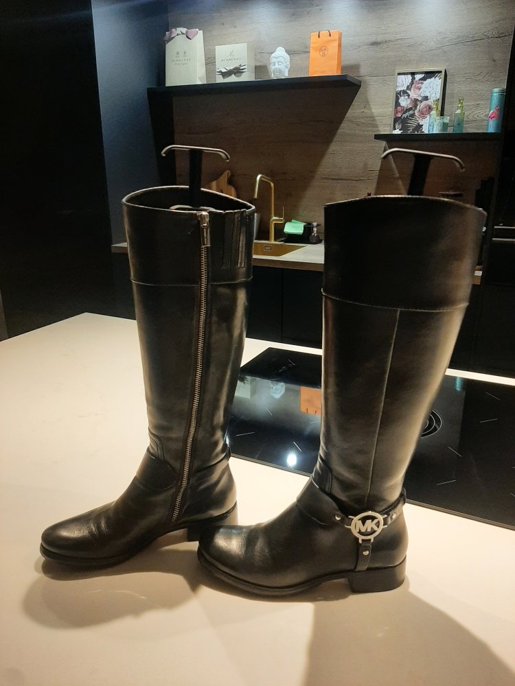 Michael KORS Echtlederstiefel Gr. 36 Neuwertig