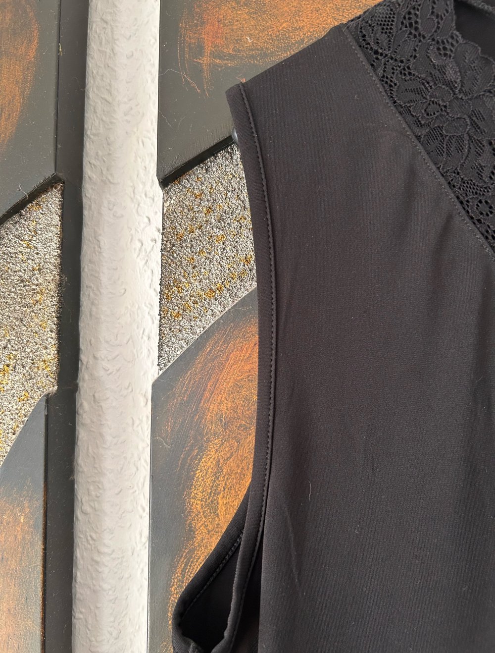 Elegantes schwarzes Spitzentop