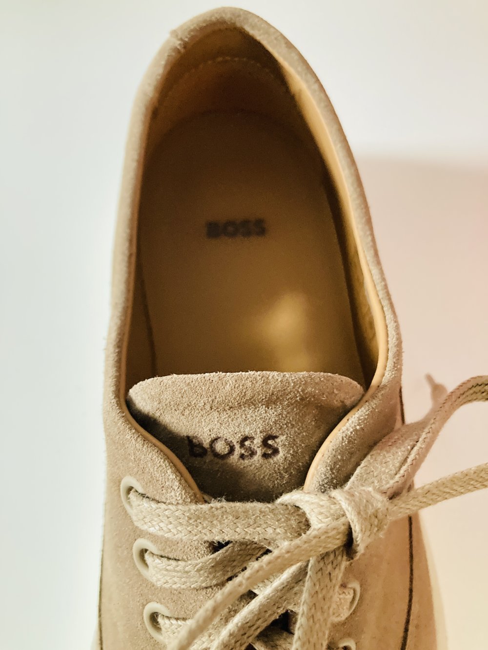Hugo Boss Sneaker Gr 43 statt 200 eur