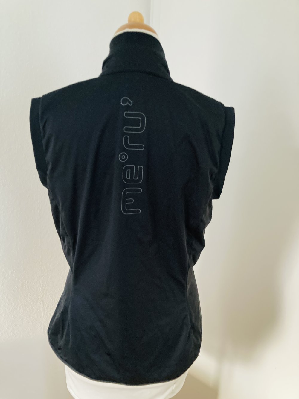 Meru Weste Softshell GR M schwarz statt 100 eur
