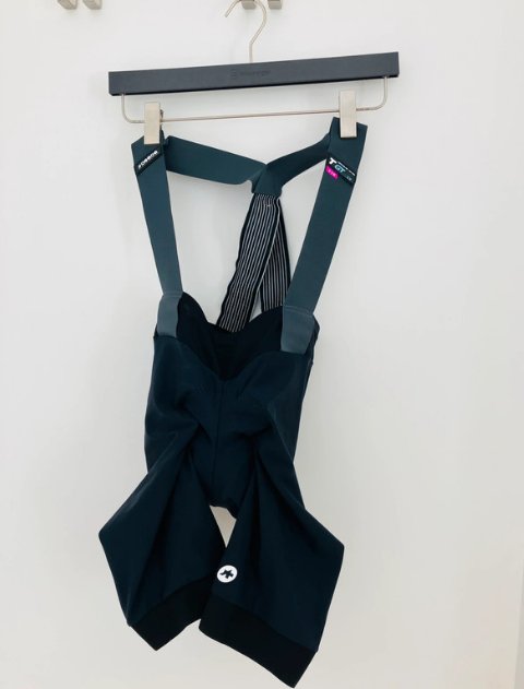 Assos BIB Dyora Bike MTB Gr S schwarz statt 210 eur