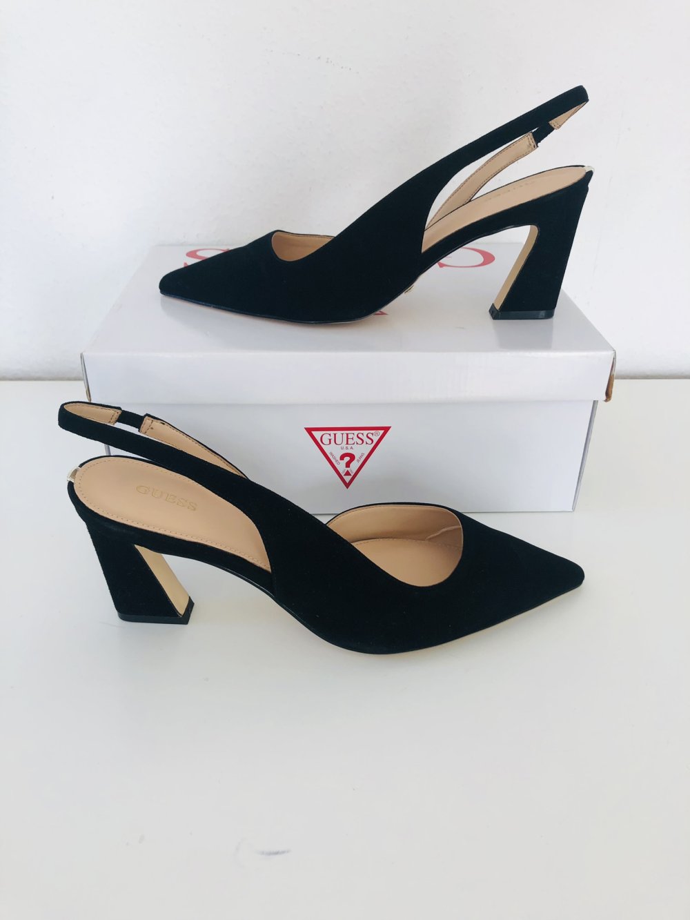 Guess Pump Gr 41 Verlour statt 140 eur