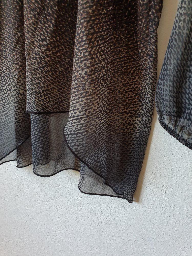 Luftige Bluse beige schwarz braun grau gemustert
