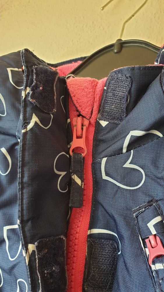 Dunkelblau pinke Kiki&Koko Winterjacke mit Herzchen