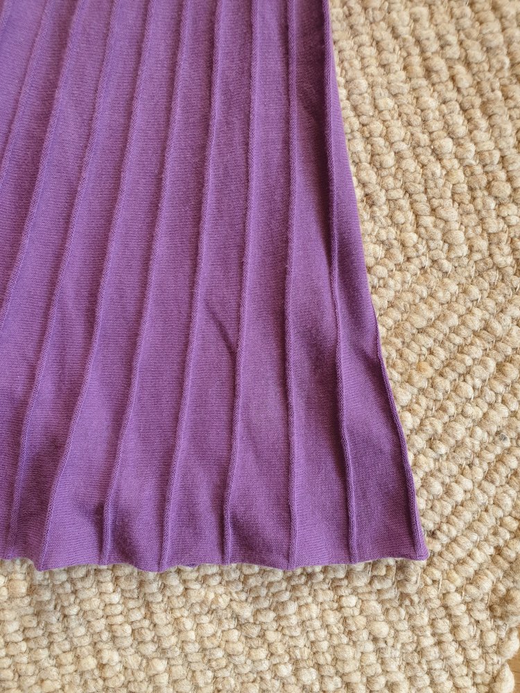 Lila Faltenrock Strickmuster XS vintage look
