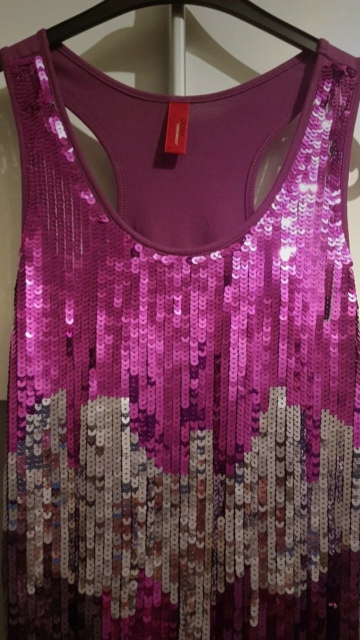 Wie neu ~ Wunderschönes Pailletten~Kleid (v.Vero Moda), Gr.S~M