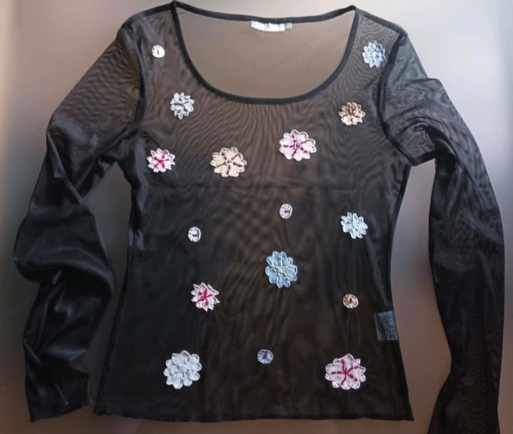 Neuw.~Hübsches LA-Shirt m.Blumen (v.Staccato), Gr.S, schwarz/bunt
