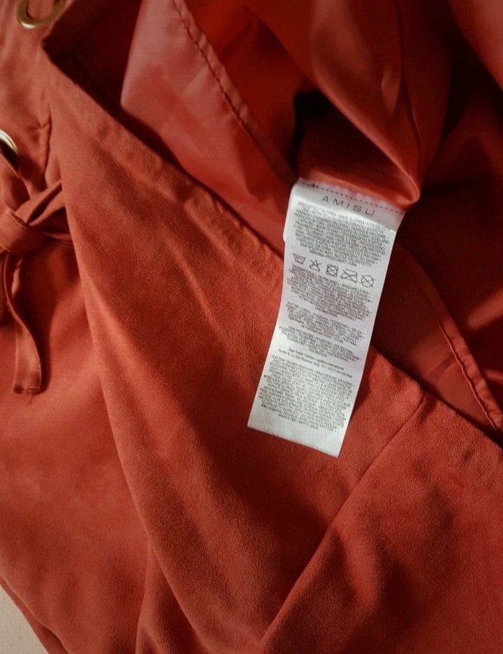 Wie neu ~ Superweiches & hübsches Kleid (v.Amisu), terracotta, Gr.36 ~ *Wildleder-Optik*