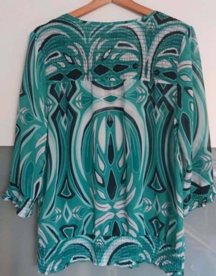 Neuw. ~ Schöne Chiffon-Bluse (S.Oliver), Gr.M, türkis/hellblau