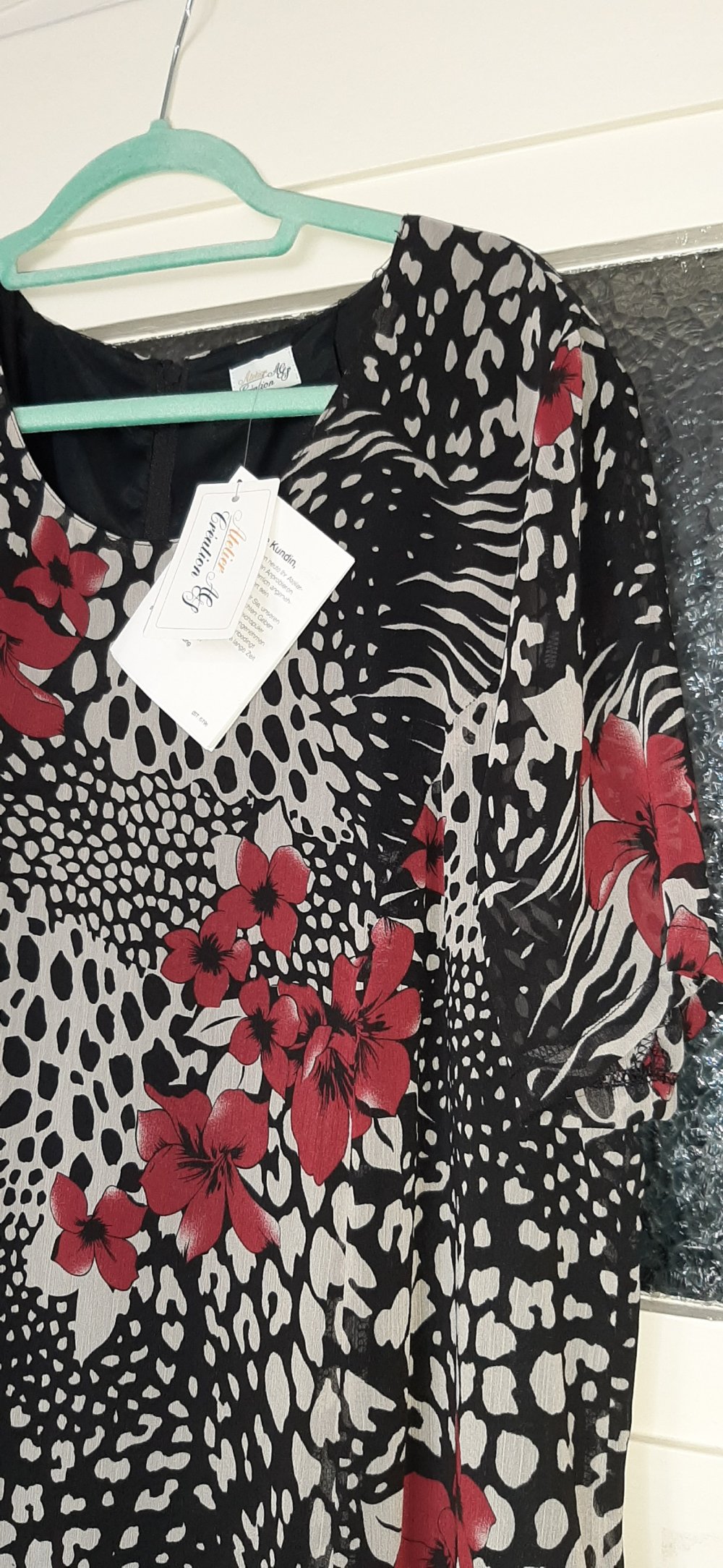 Atelier Creation Sommerkleid schwarz weiß rot lockeres Kleid halblang 46 XXL (Größe 25)  NEU mit Etikett