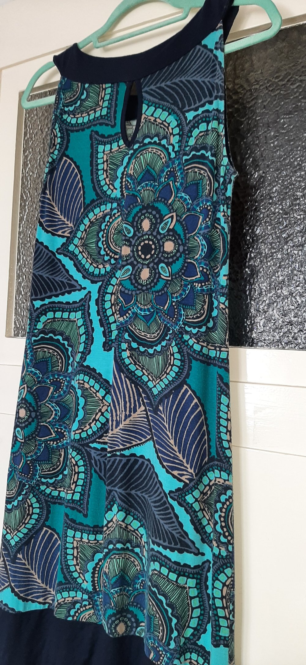 Betty Barclay Sommerkleid Kurzkleid, dunkelblau und bunt, 38 S tolle Muster floral sommerlich Minikleid 