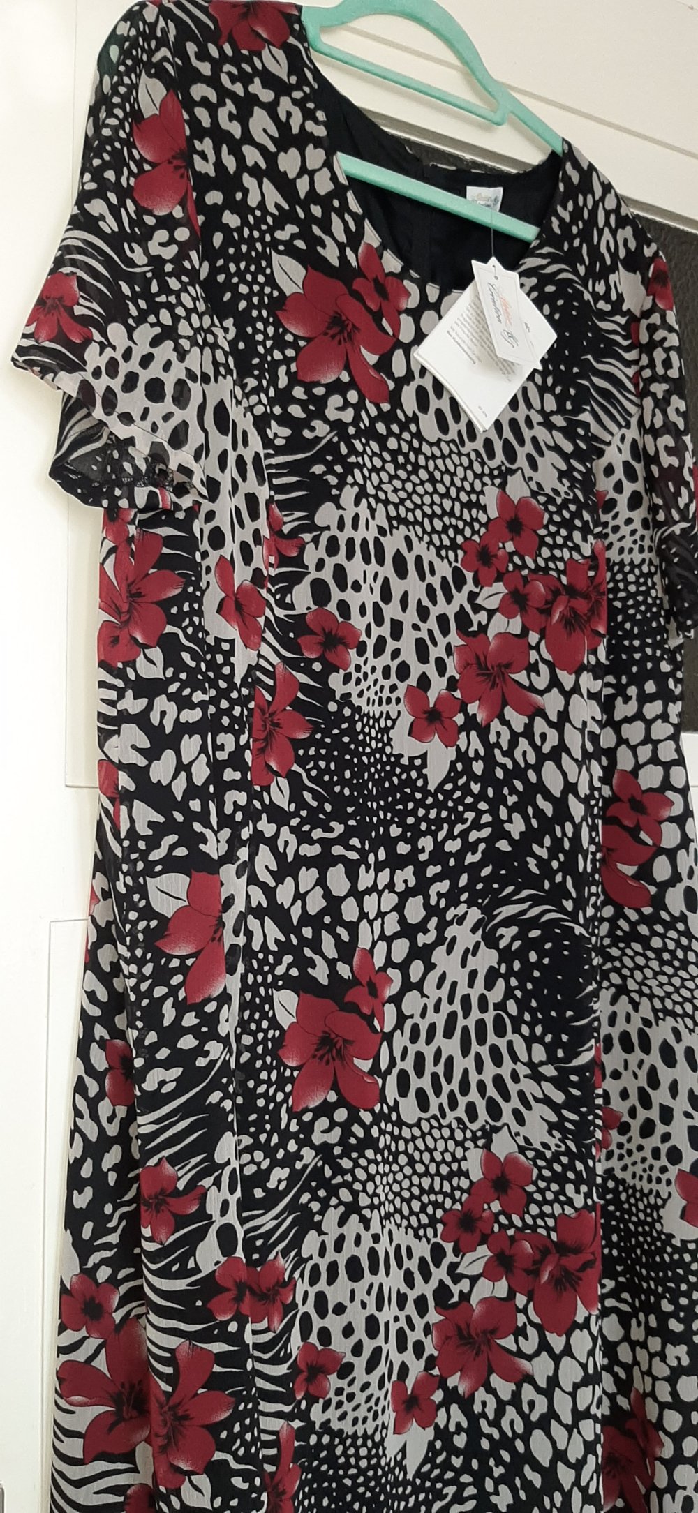 Atelier Creation Sommerkleid schwarz weiß rot lockeres Kleid halblang 46 XXL (Größe 25)  NEU mit Etikett