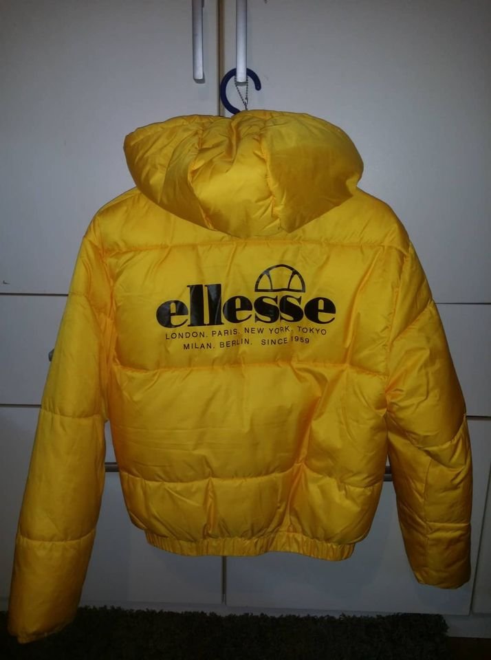 Ellesse Jacke 