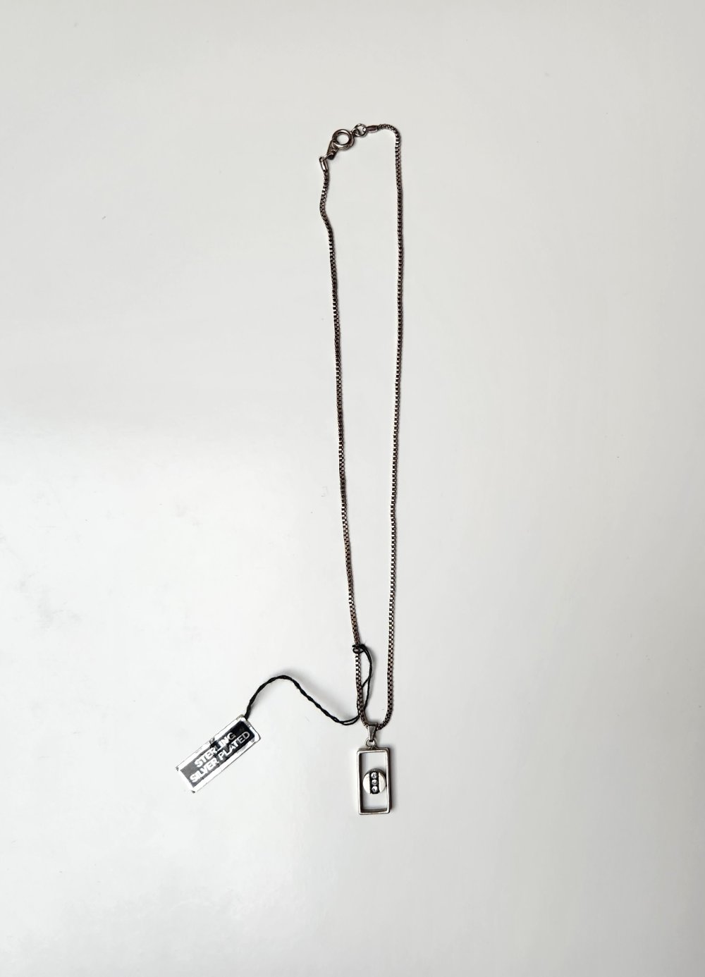 Halskette mit Anhänger