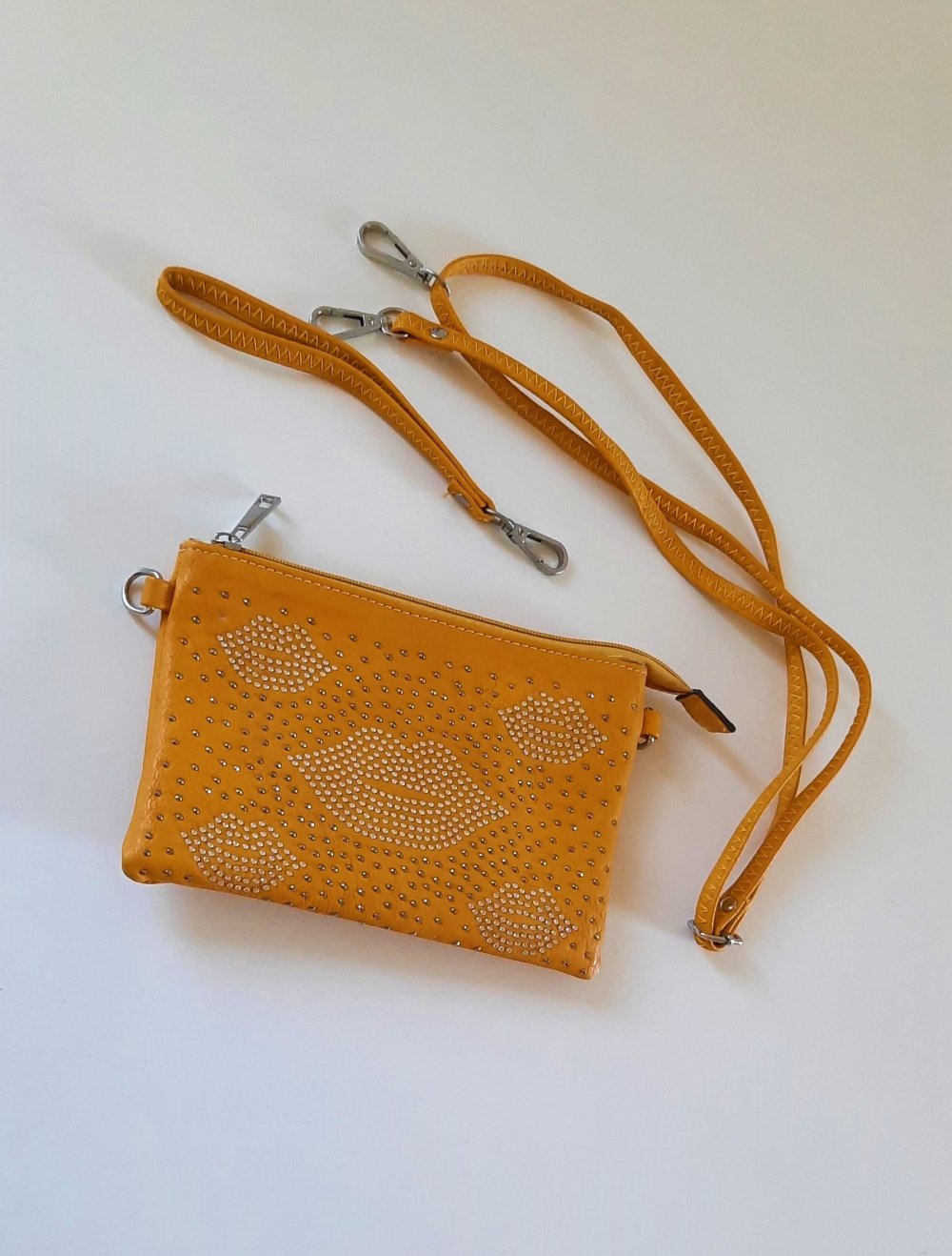 gelbe Clutch / Umhängetasche Kuss