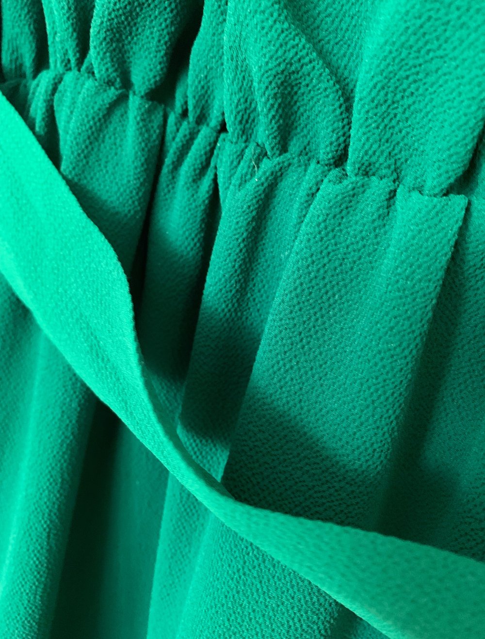 Mango Sommerkleid – Größe S – Grün– Druckknopf & Bindegürtel