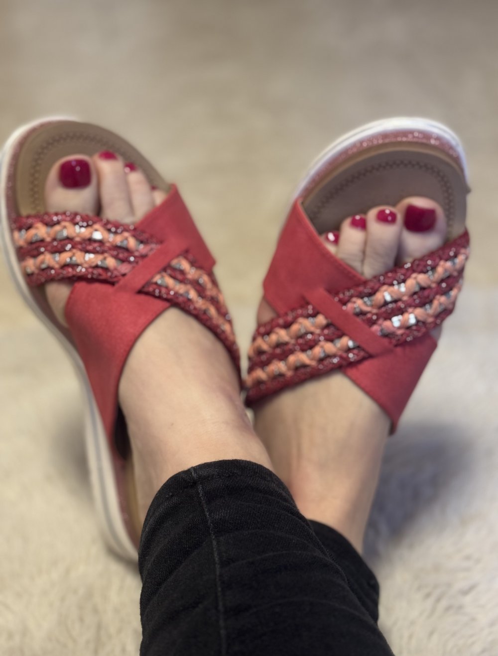 Damen Schlappen Sandalen 37 CM Laufsteg neuwertig