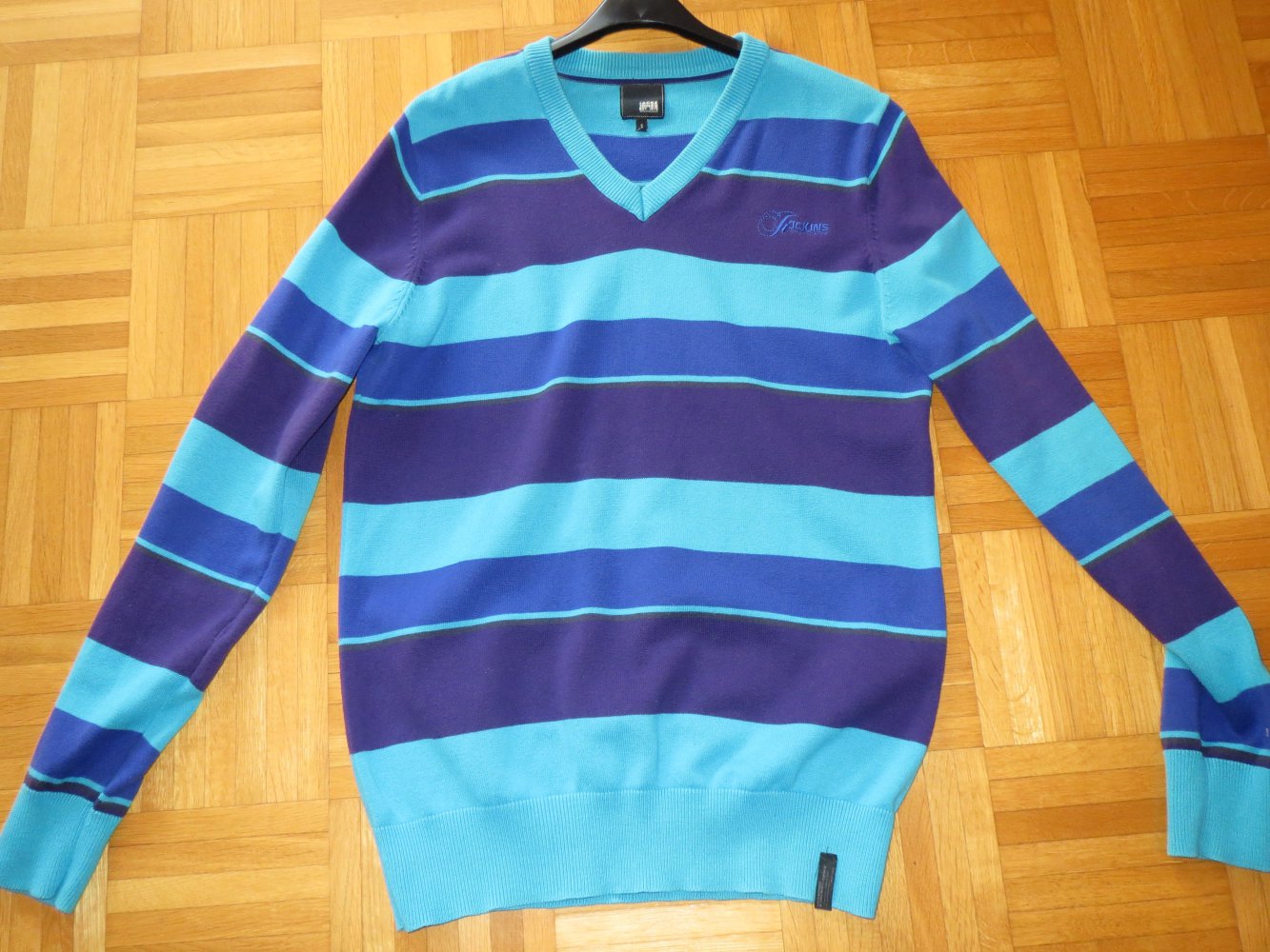 Pullover, Gr.S, V-Ausschnitt