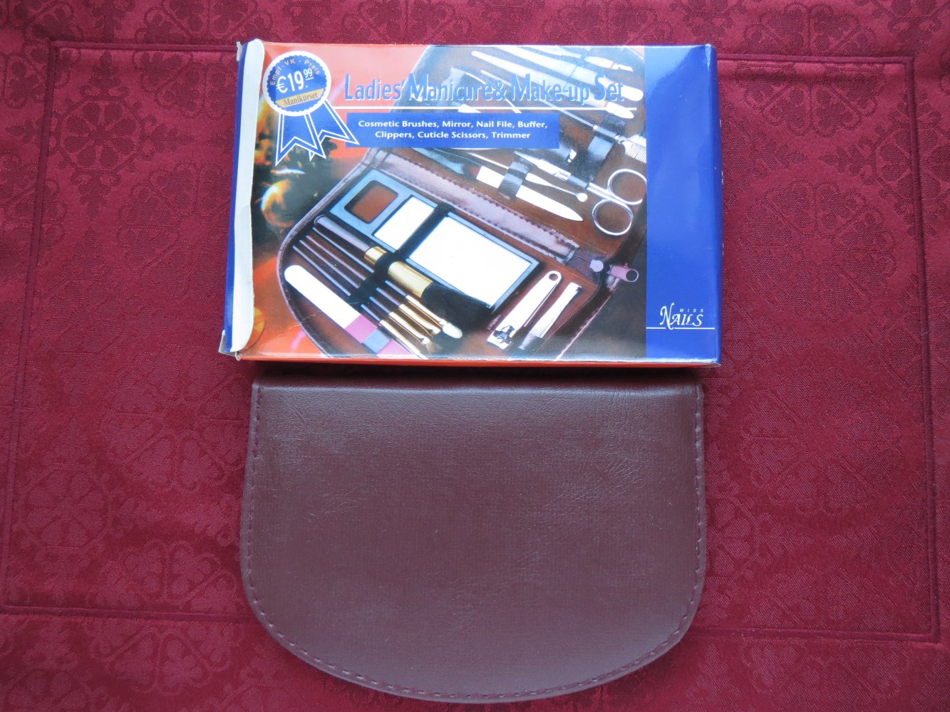 Kosmetik Ladies Manicure & Make up Set von Miss Nails