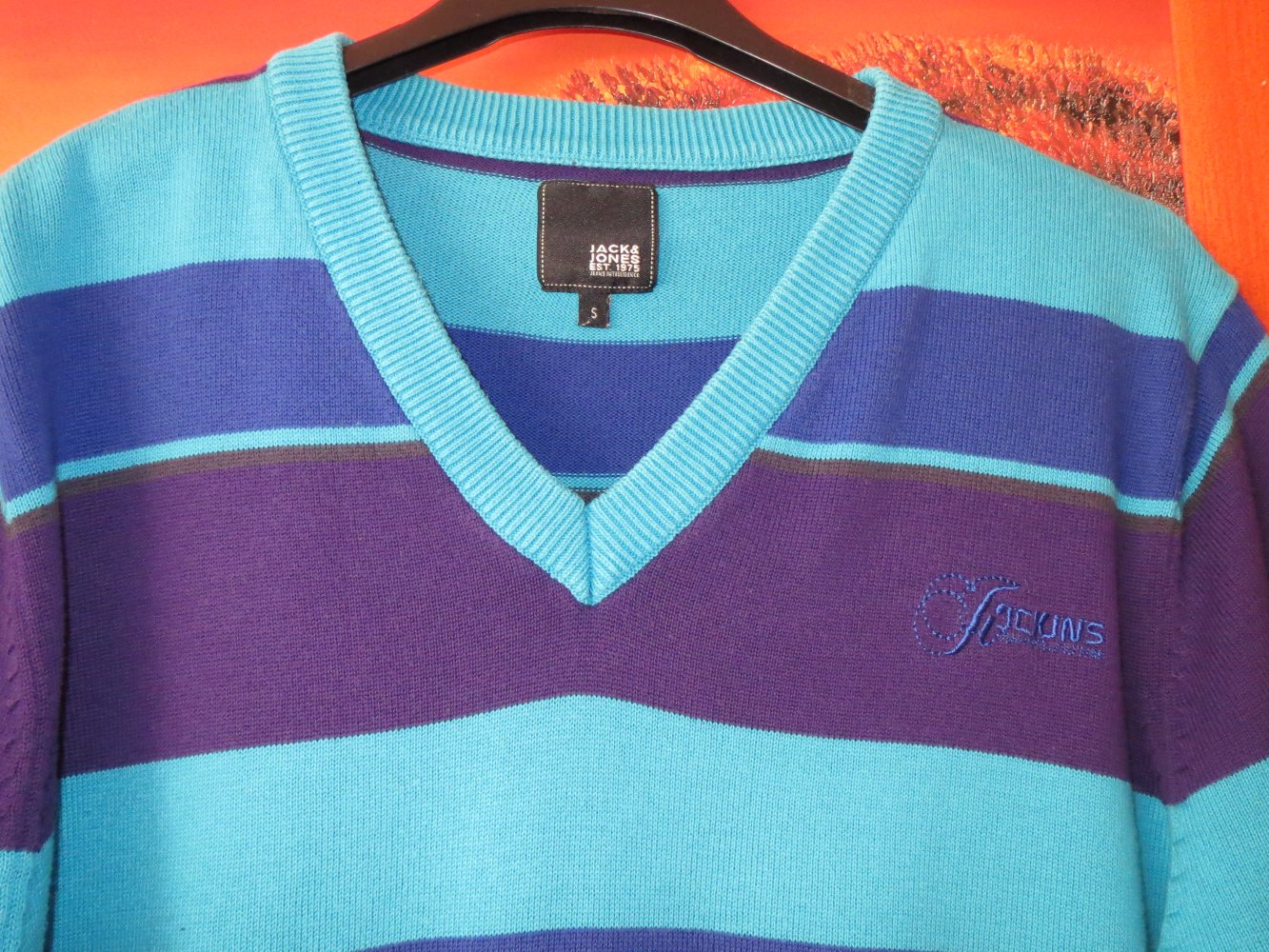 Pullover, Gr.S, V-Ausschnitt