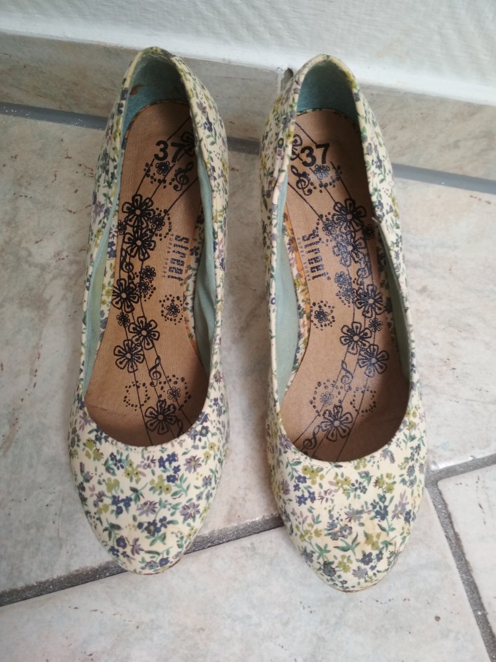 Pumps mit Kork Blumenmuster, Gr. 37 Street Super Shoes