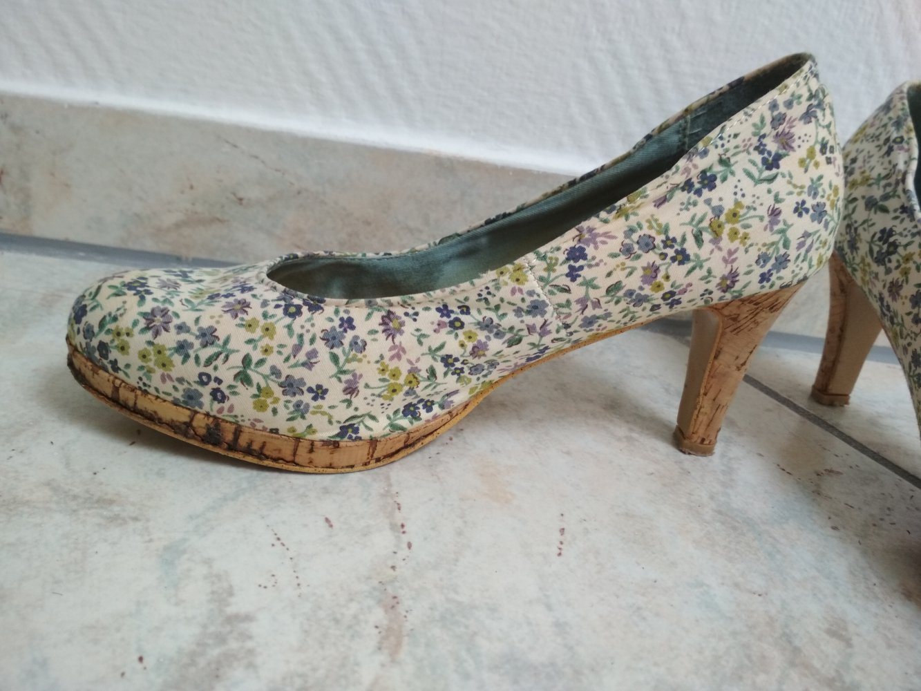 Pumps mit Kork Blumenmuster, Gr. 37 Street Super Shoes