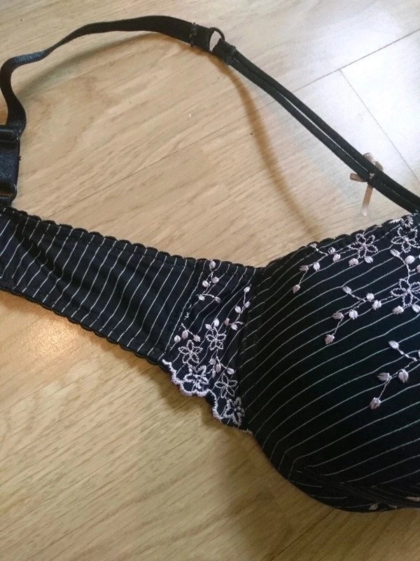 Nadelstreifen Bügel BH | Gr. 75B | schwarz weiß rosa | Lingerie