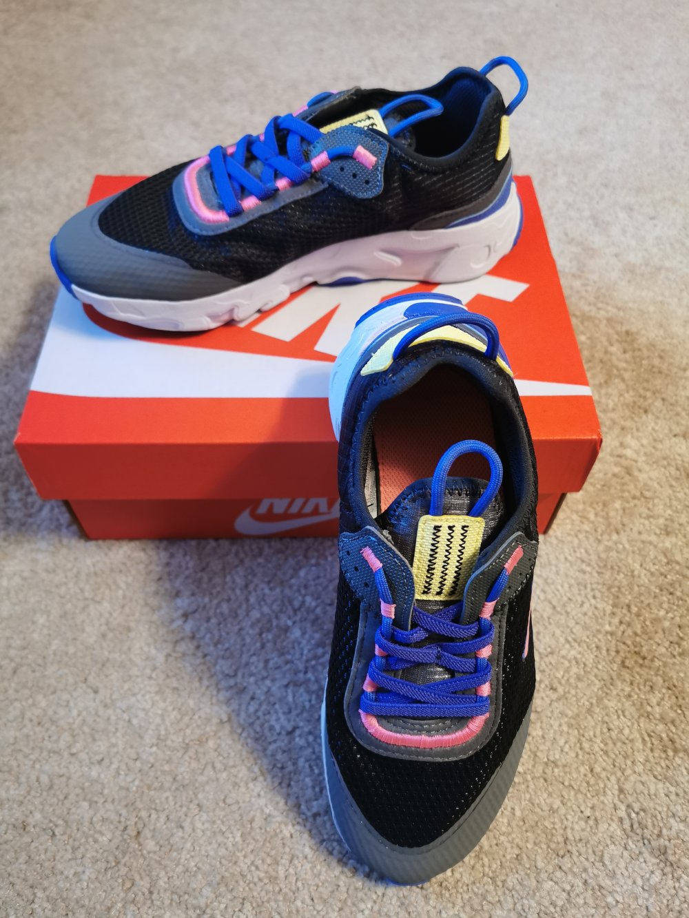 Sneaker Nike RT Live 