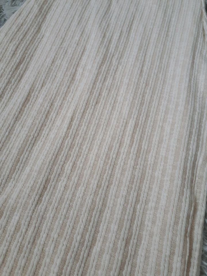Langes Kleid in creme beige , sommer , cute , elastisch , strand