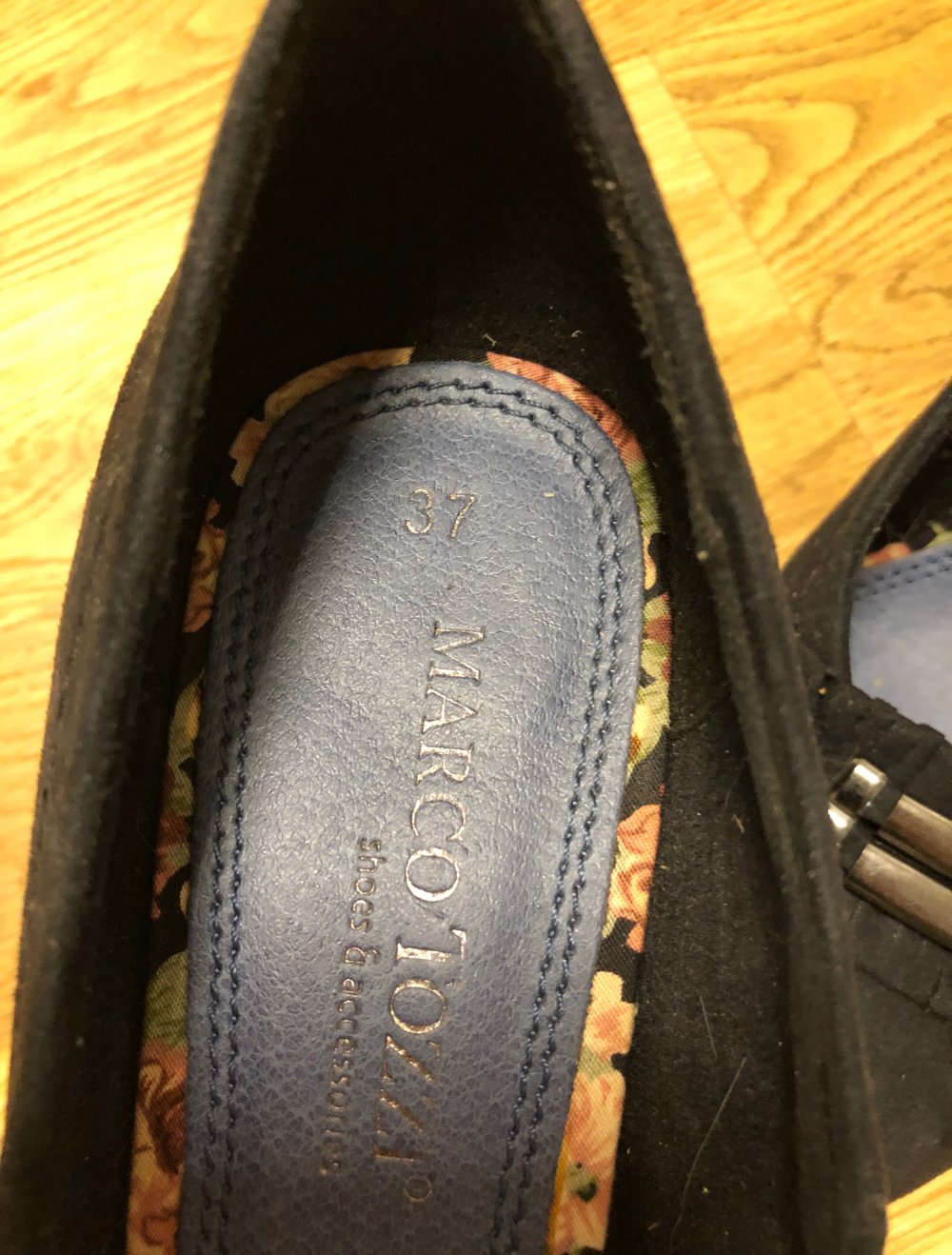 Pumps schwarz von Marco Tozzi