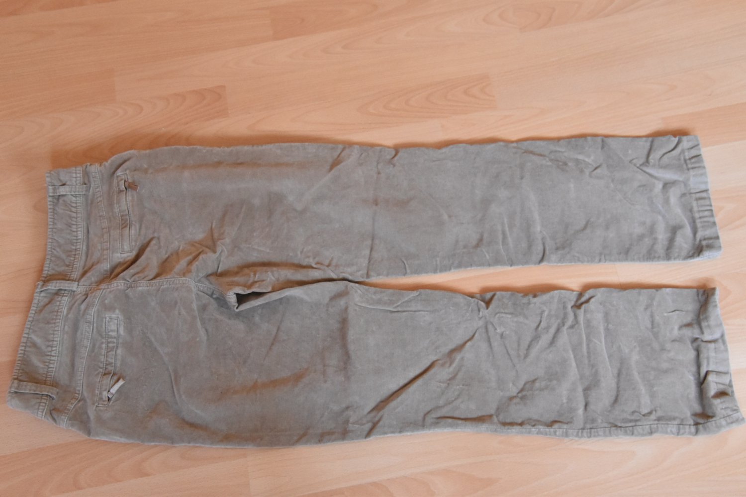 Helle schöne Hose