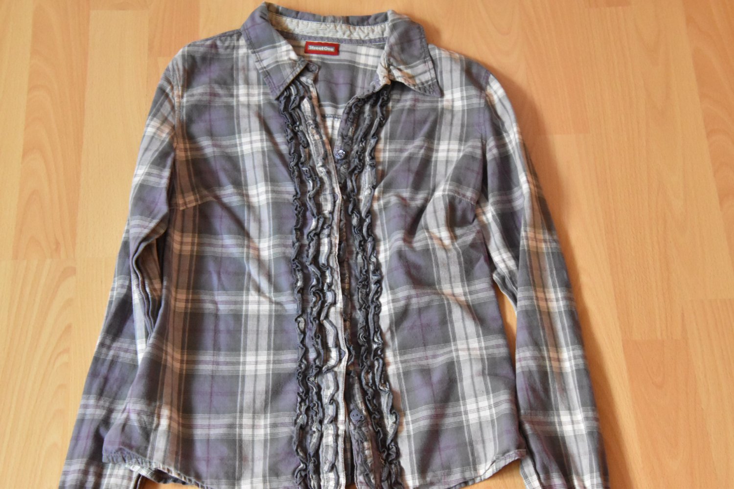 karrirte Bluse