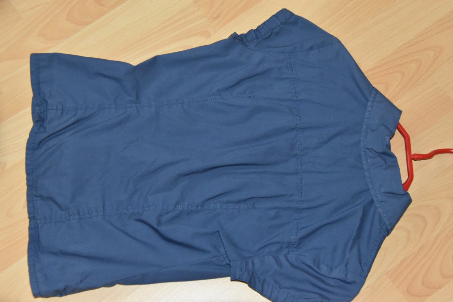  gut erhaltene Bluse