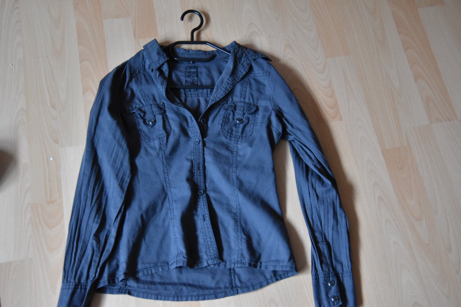 schwarze Bluse