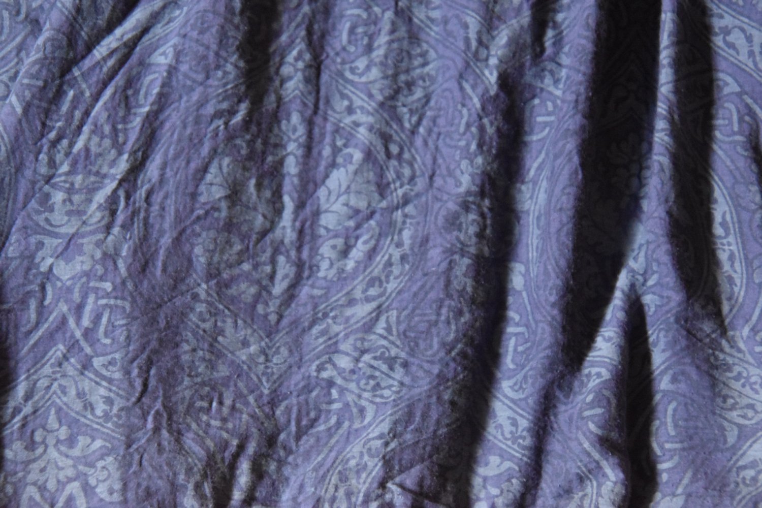 Lila shirt