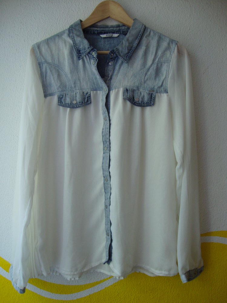 Tolle Jeansbluse von Only !