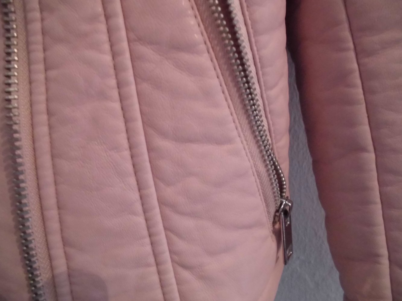 Coole Bikerjacke ! Leder ! She ! Rose ! 40 !