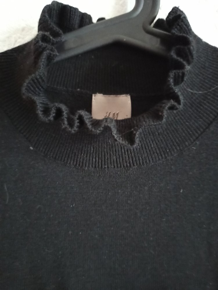 Chicer schwarzer Feinstrickpulli