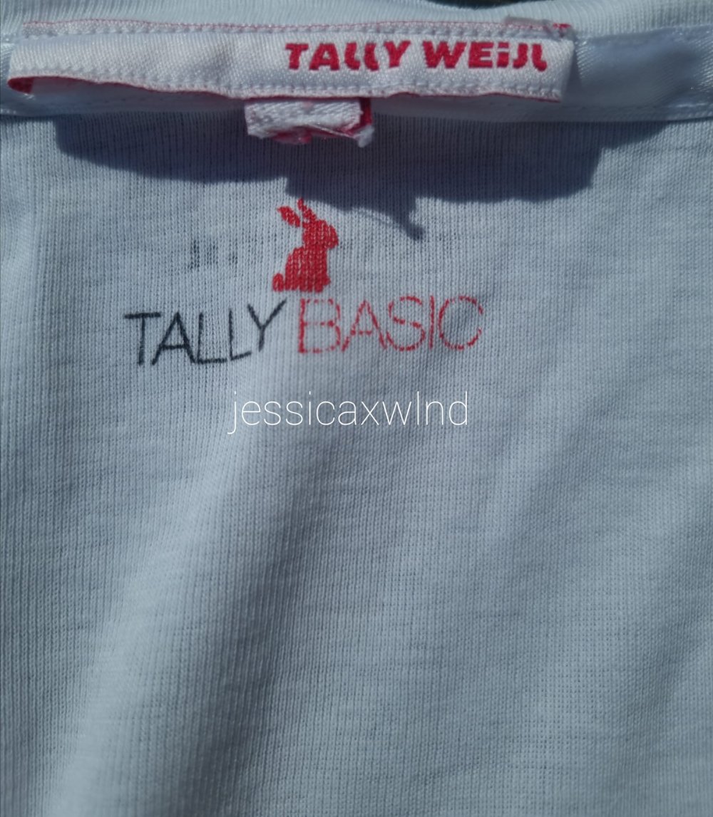 Tally Weijl T-Shirt V-Ausschnitt weiß