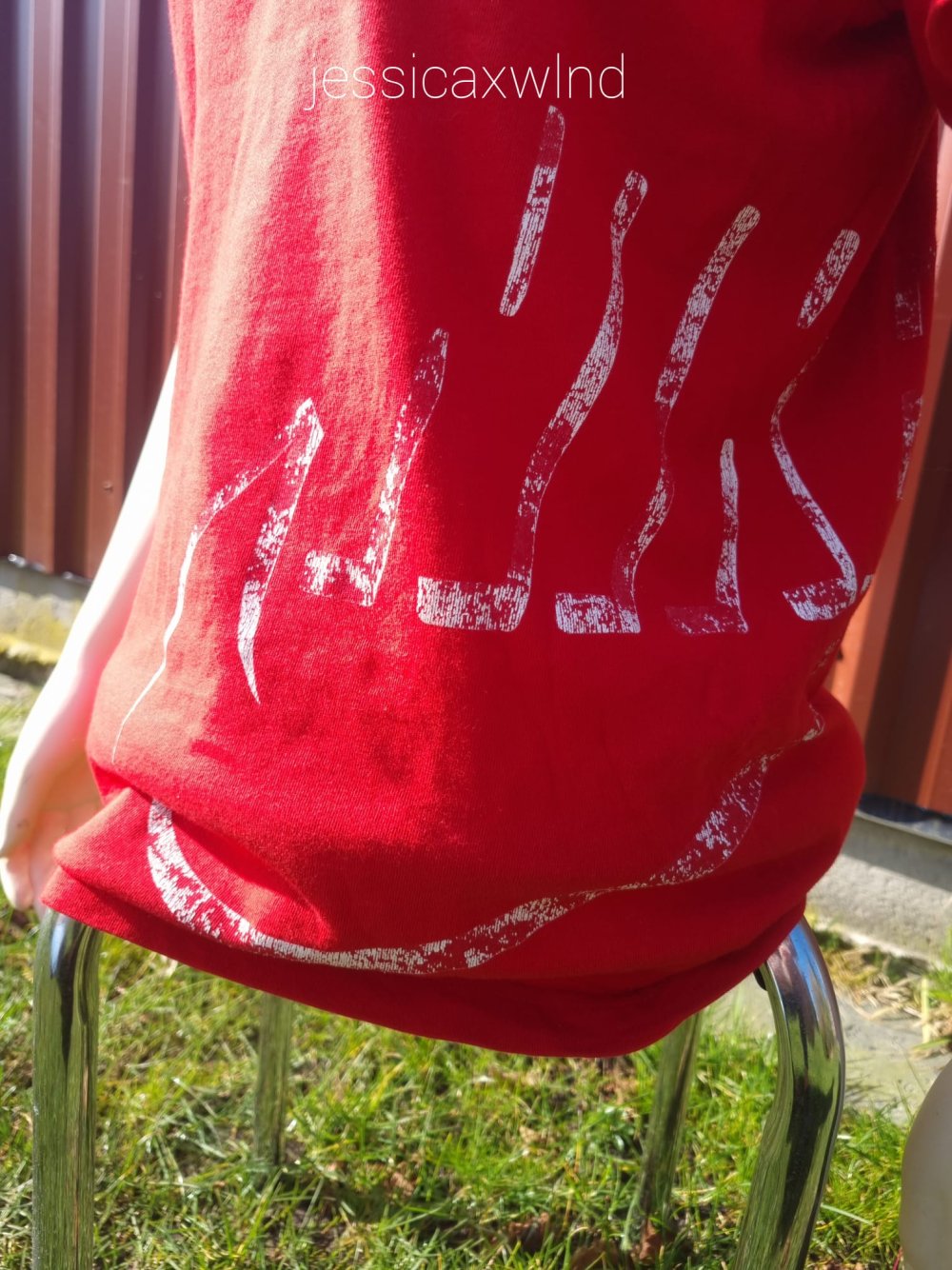 Rotes Nike T-Shirt
