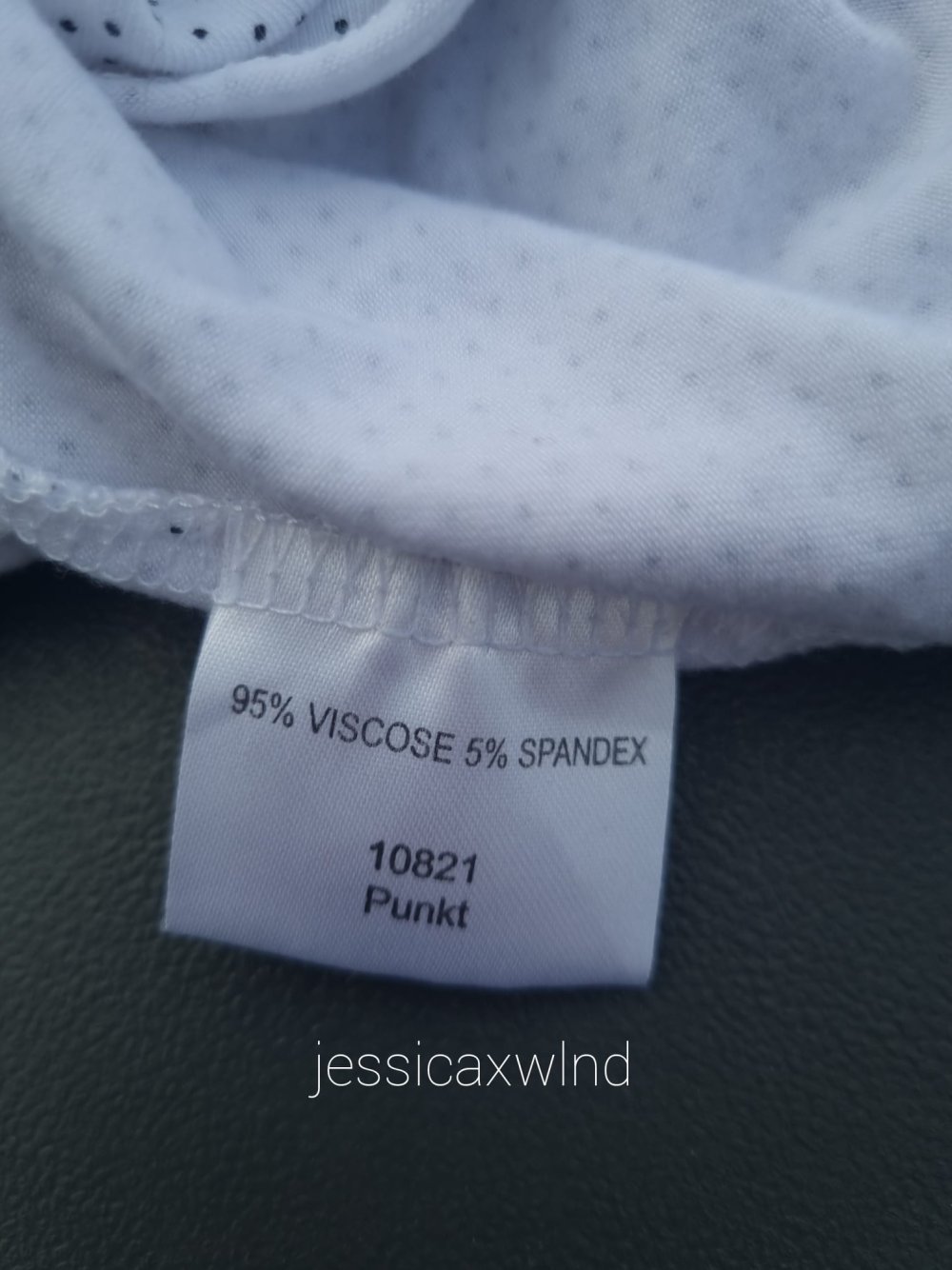 Viskose Shirt mit gepunkteten Bolero