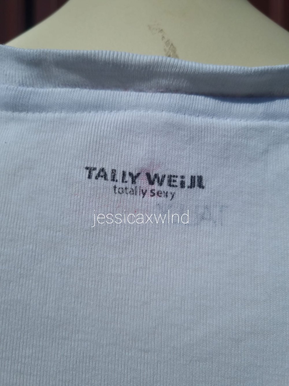 Tally Weijl T-Shirt V-Ausschnitt weiß