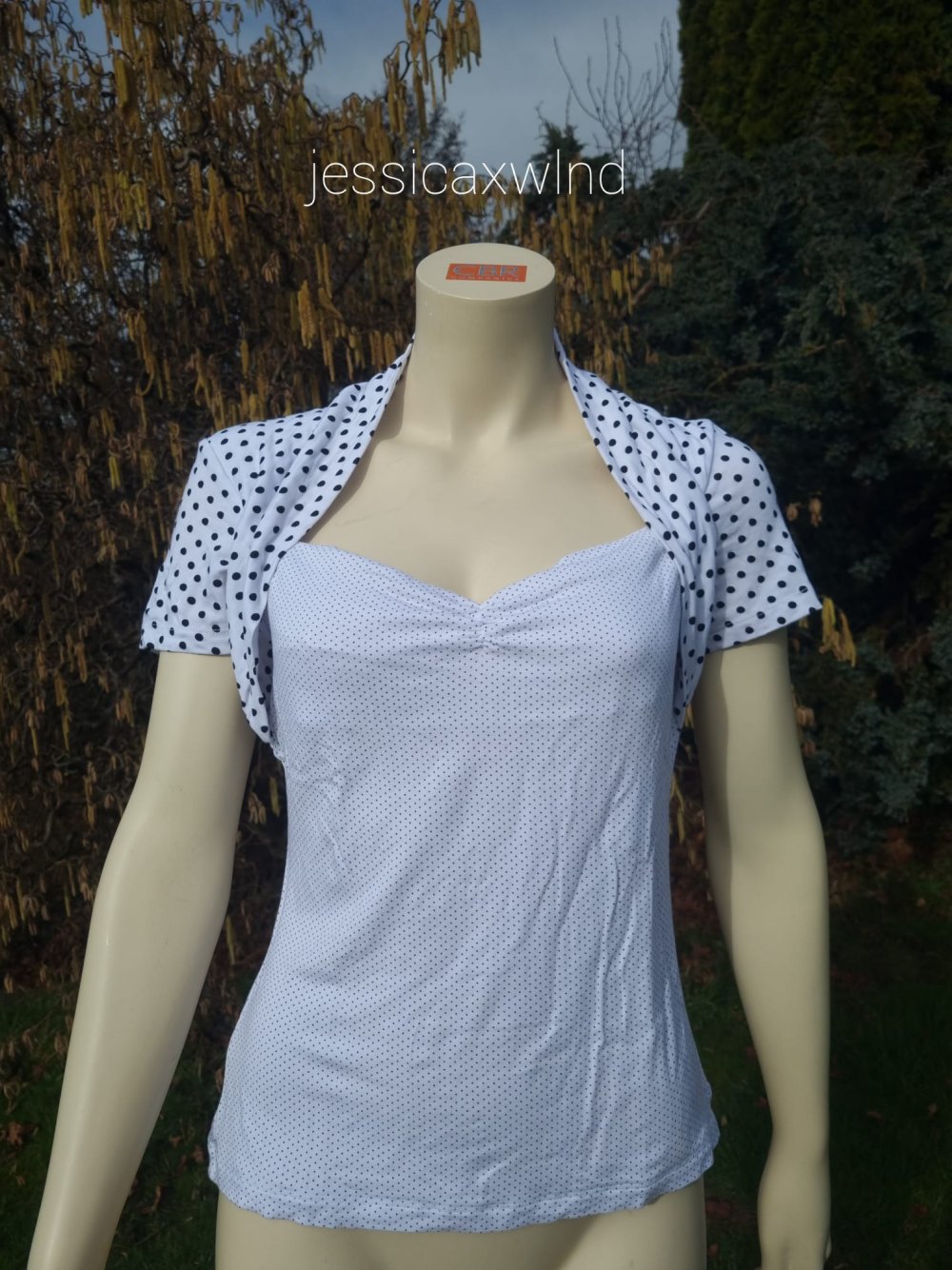Viskose Shirt mit gepunkteten Bolero