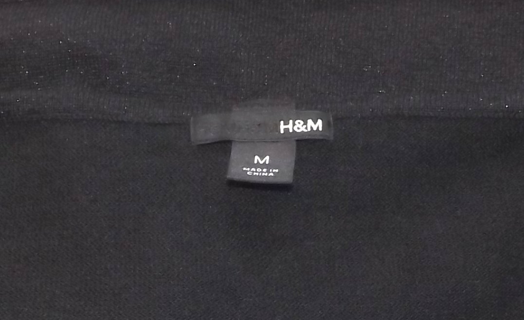 Top - M - rückenfrei - leichter Strick - schwarz mit Lurex 