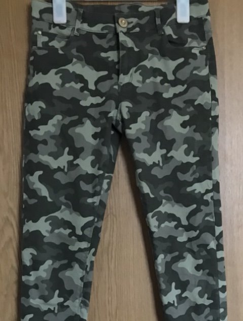 Verkaufe diese Hose (WIE NEU)